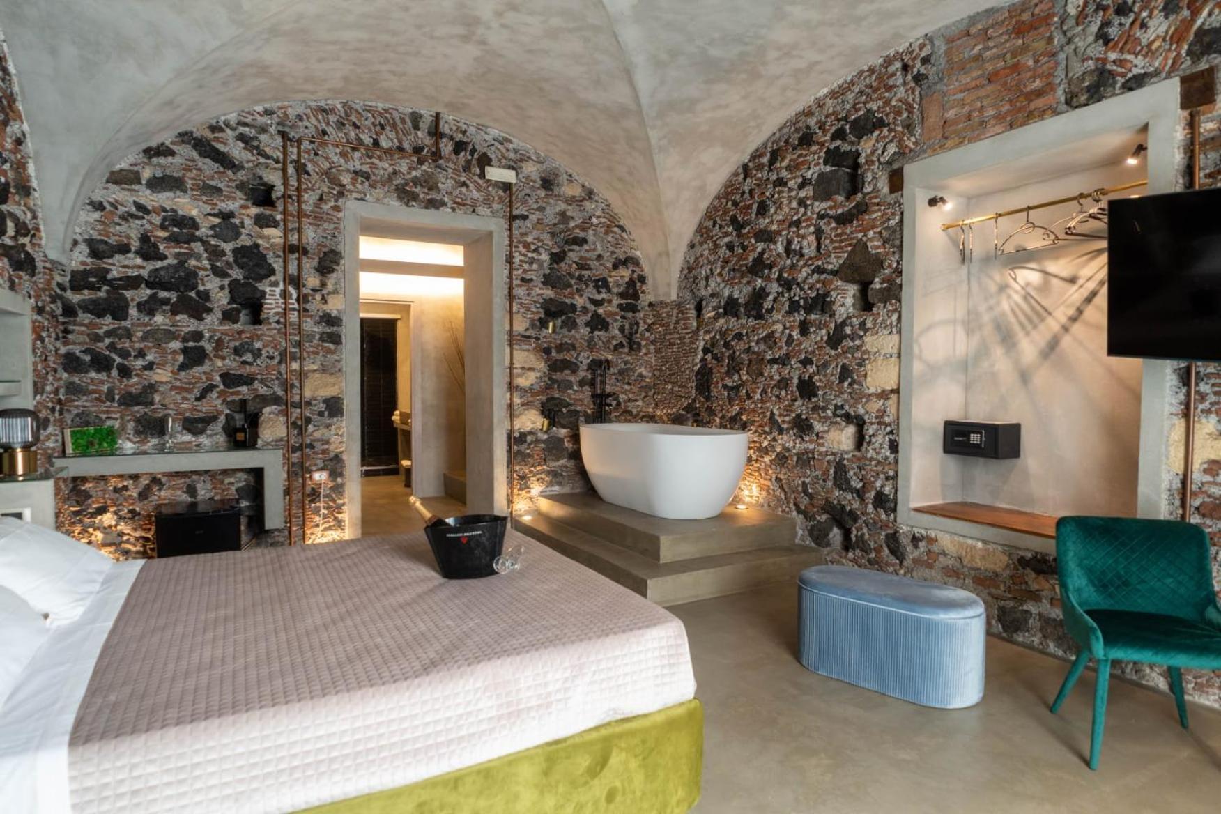 Charme Catania Central Suites Exterior photo