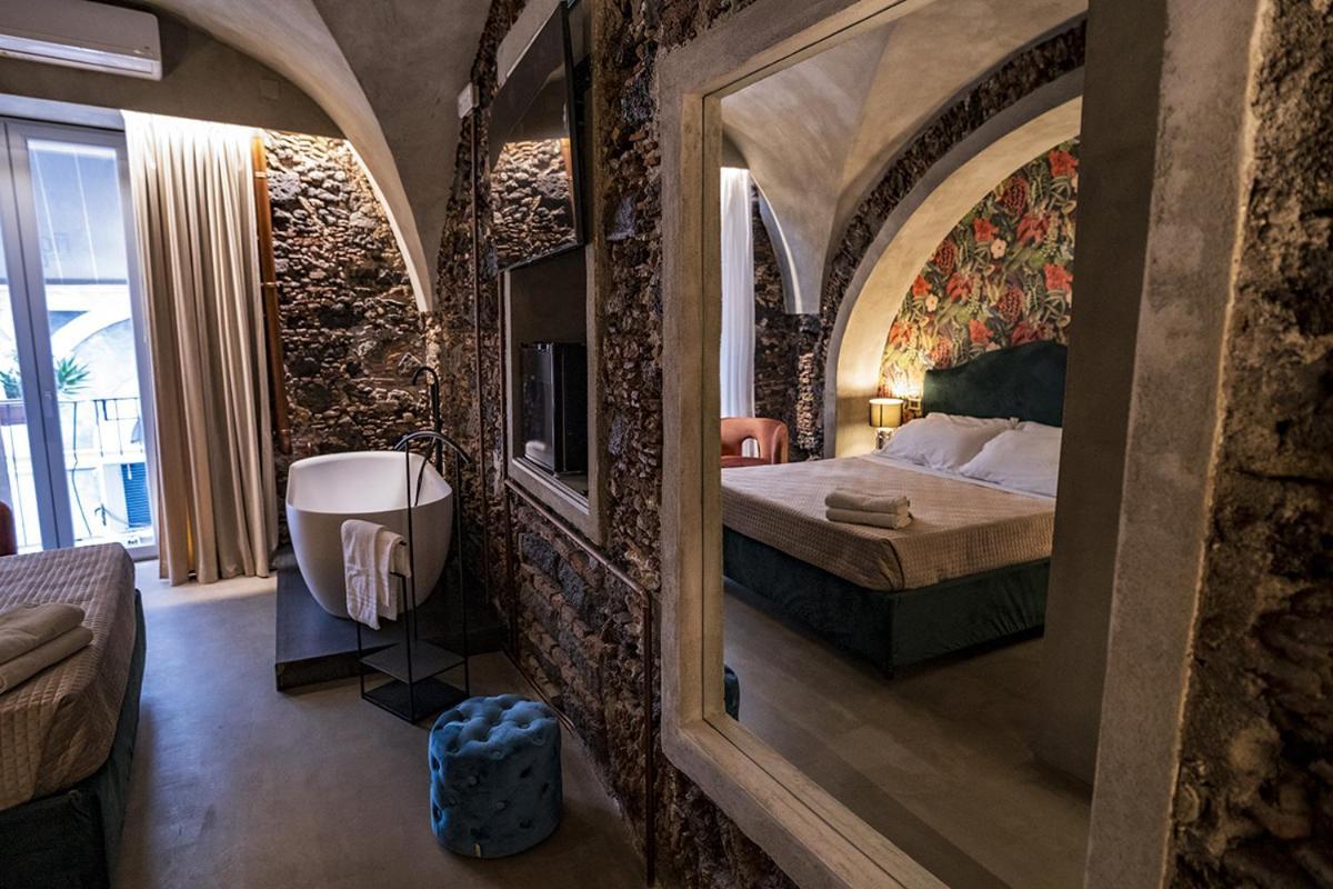 Charme Catania Central Suites Exterior photo