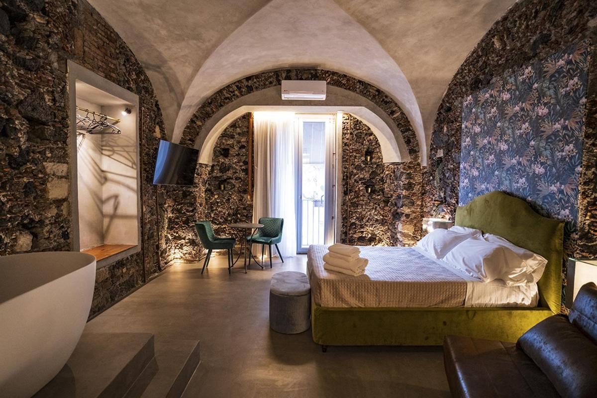 Charme Catania Central Suites Exterior photo