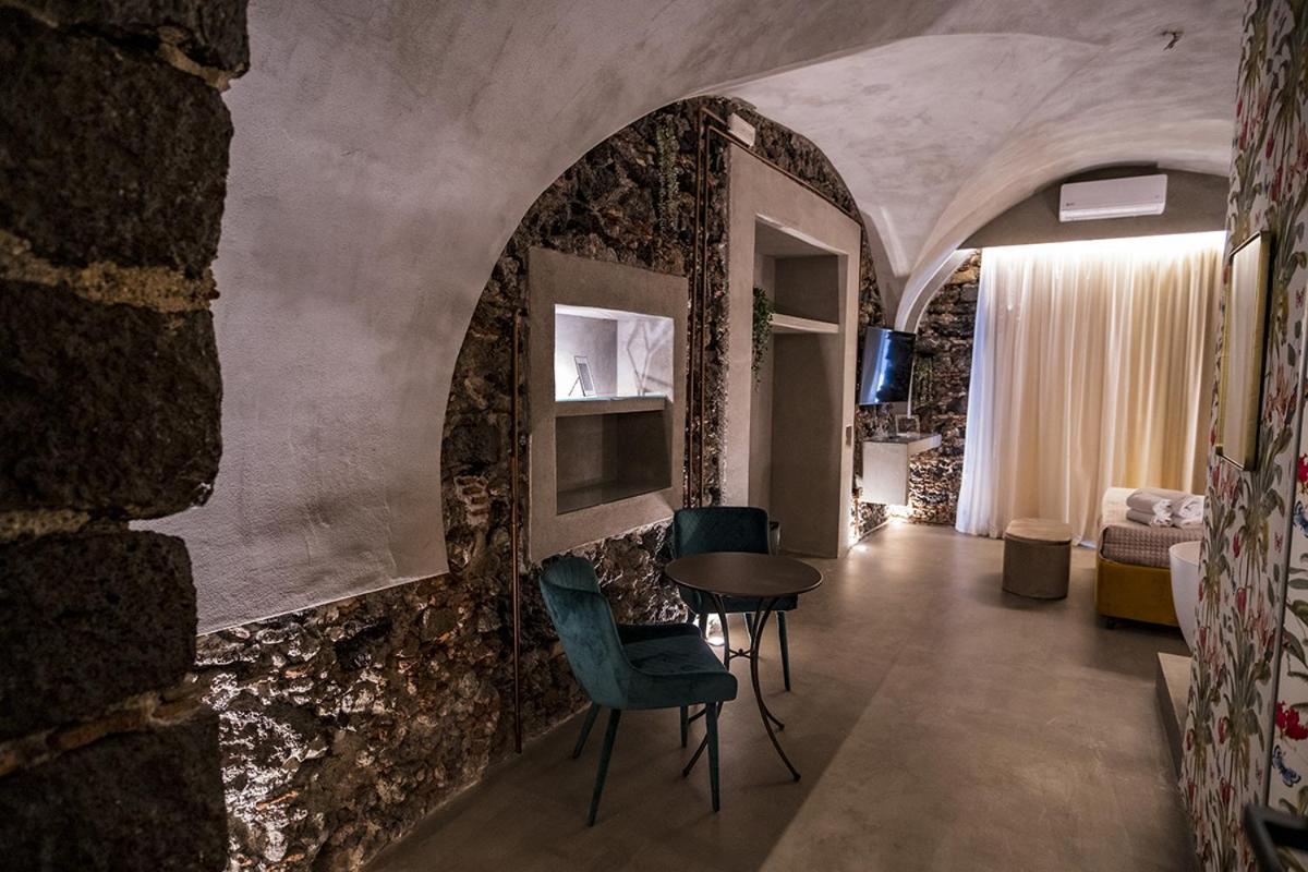 Charme Catania Central Suites Exterior photo